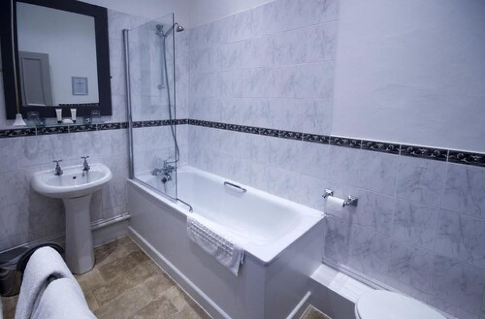 The White Hart Inn 54/55