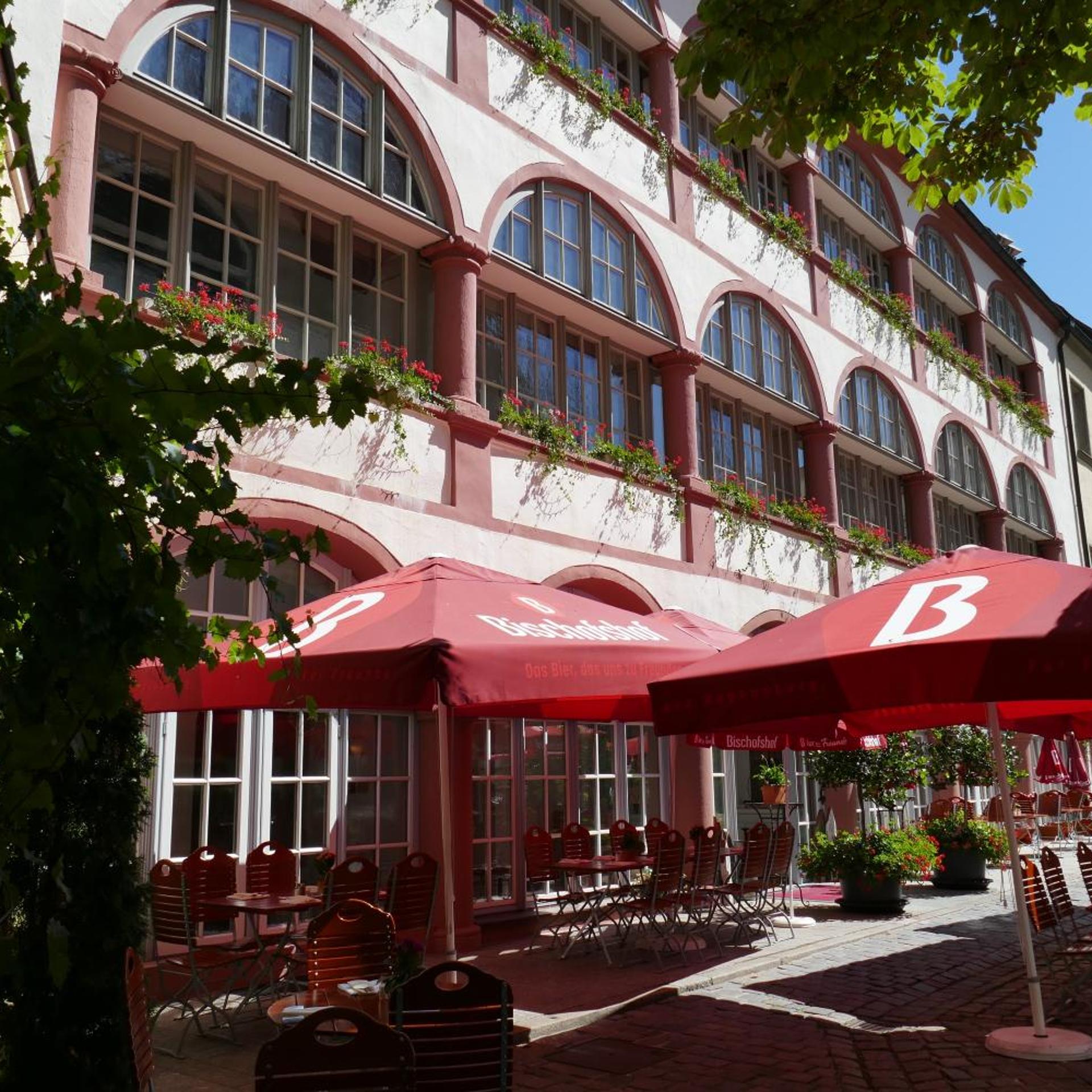 Hotel Bischofshof am Dom 4/58