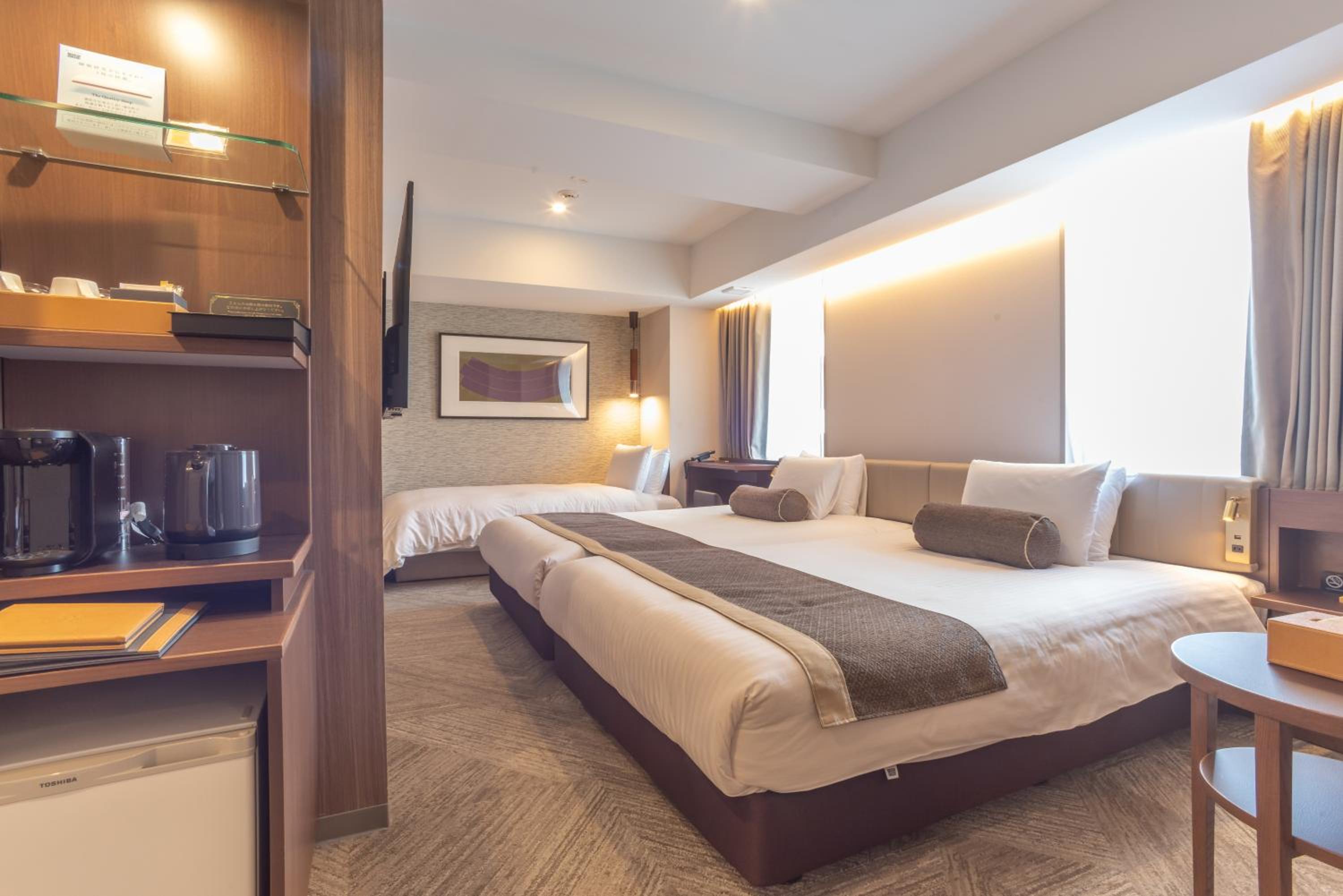 Hollywood, Deluxe, Twin Beds, 2 Double Beds