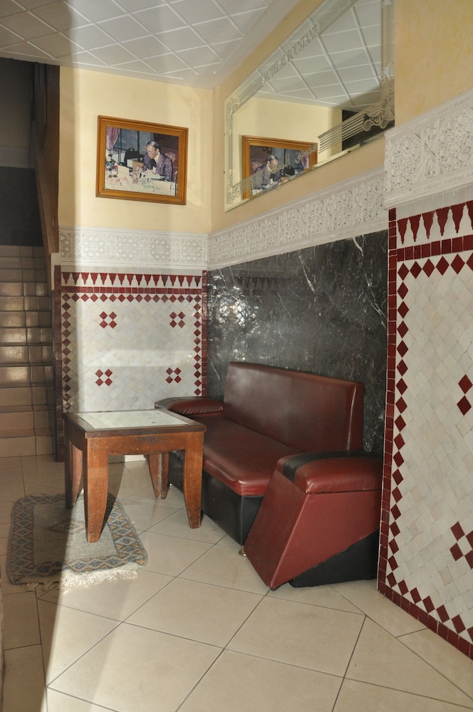 Hotel Al Boustane 28/32