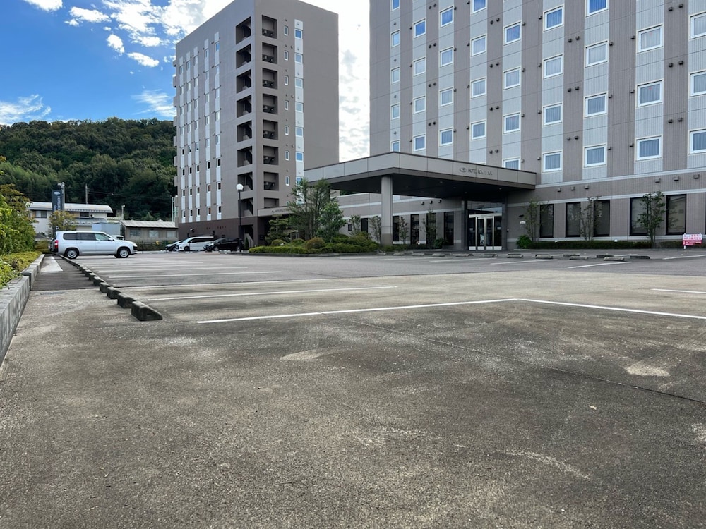 Hotel Route-Inn Seki 68/70