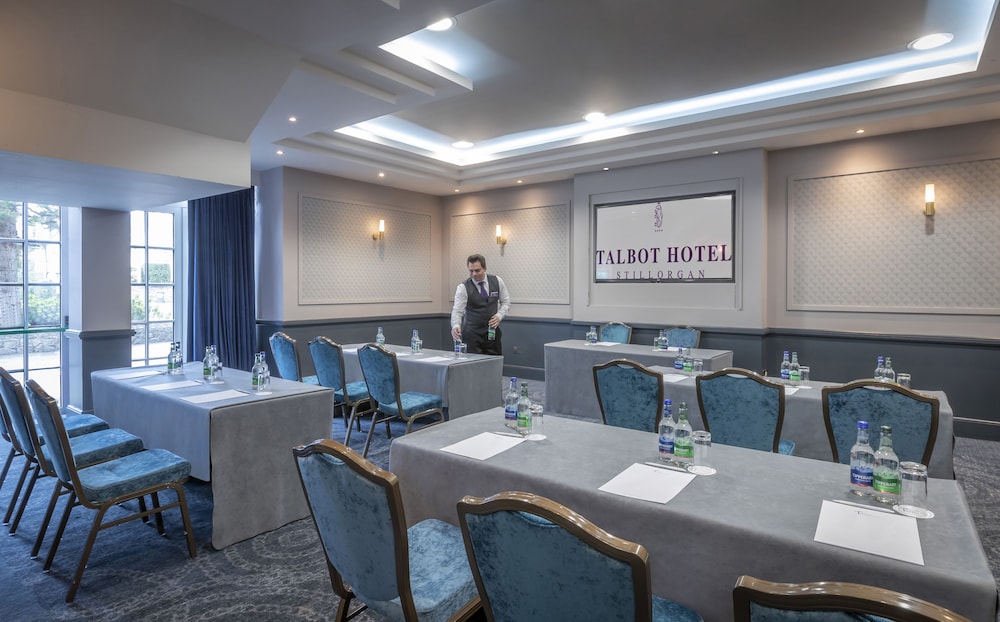 Talbot Hotel Stillorgan 59/65