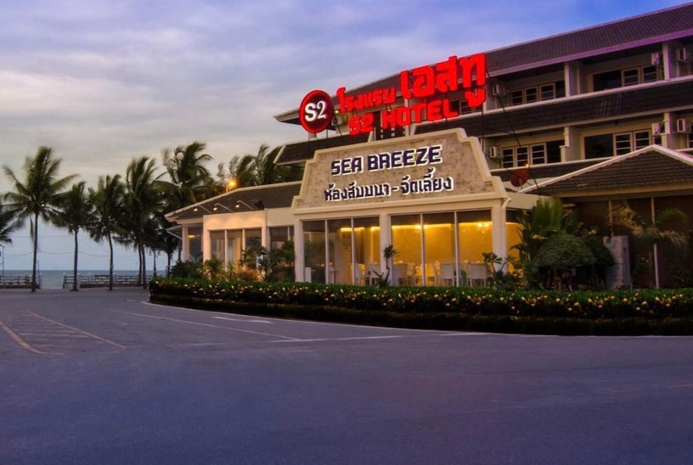 S2 Hotel 2/68