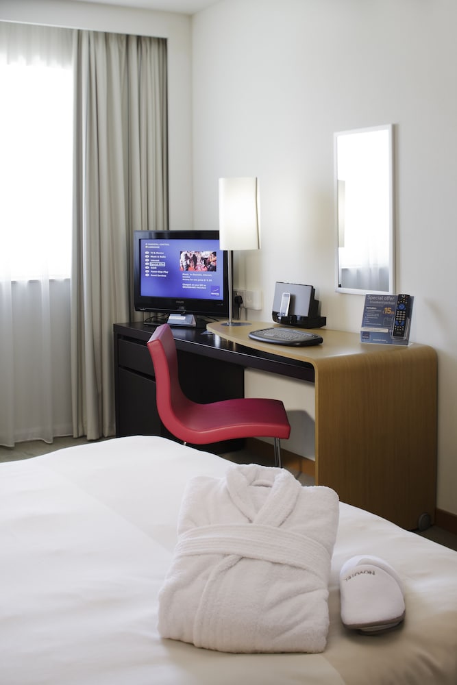 Novotel Birmingham Centre 34/76