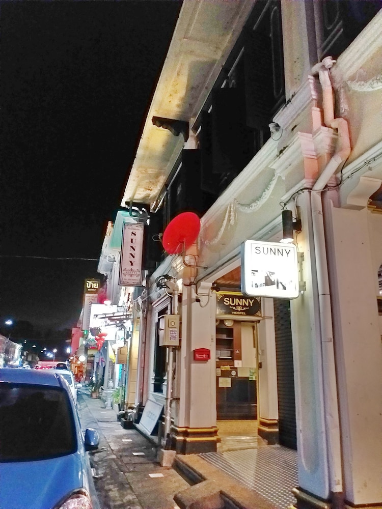 Sunny Hostel Phuket 25/29