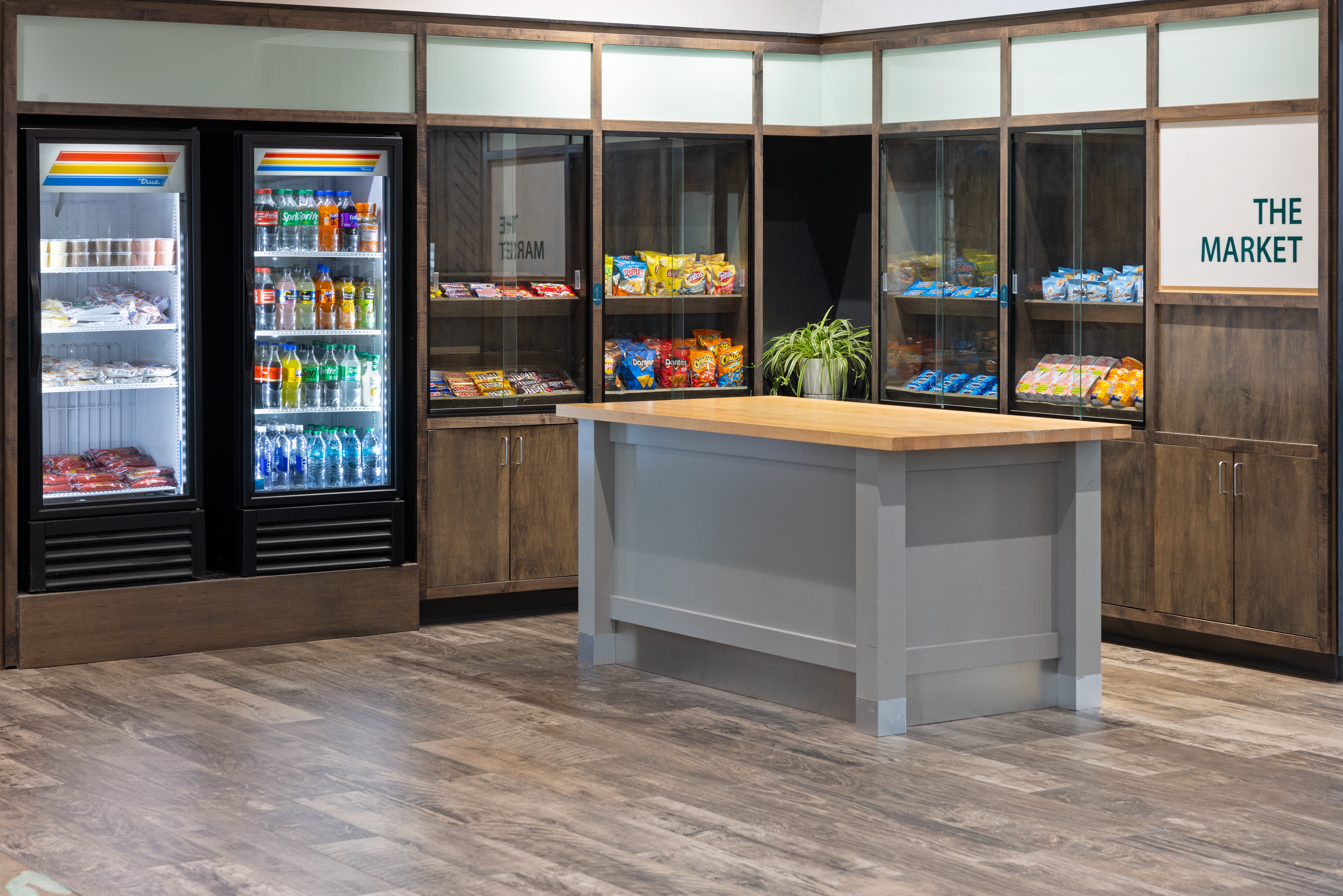 Holiday Inn Suites Savannah Airport Pooler 12/74