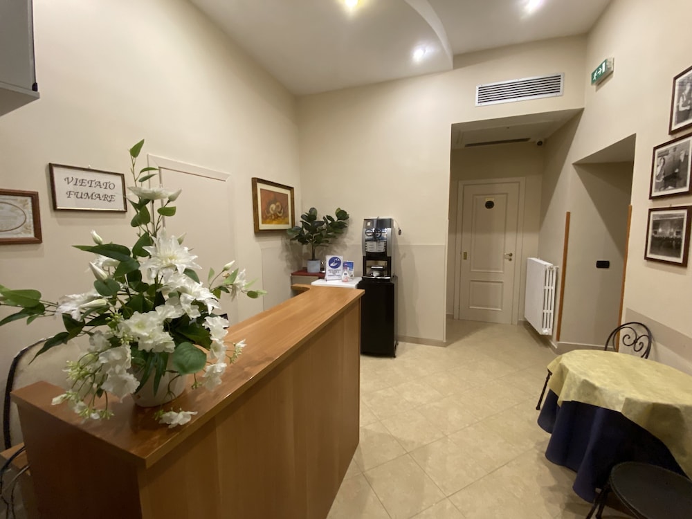 Albergo Del Cacciatore 6/49