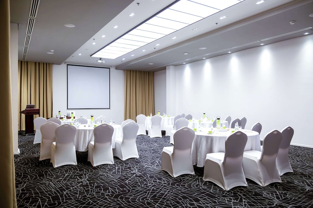 Radisson Hotel & Apartments Dammam Industry City 58/69