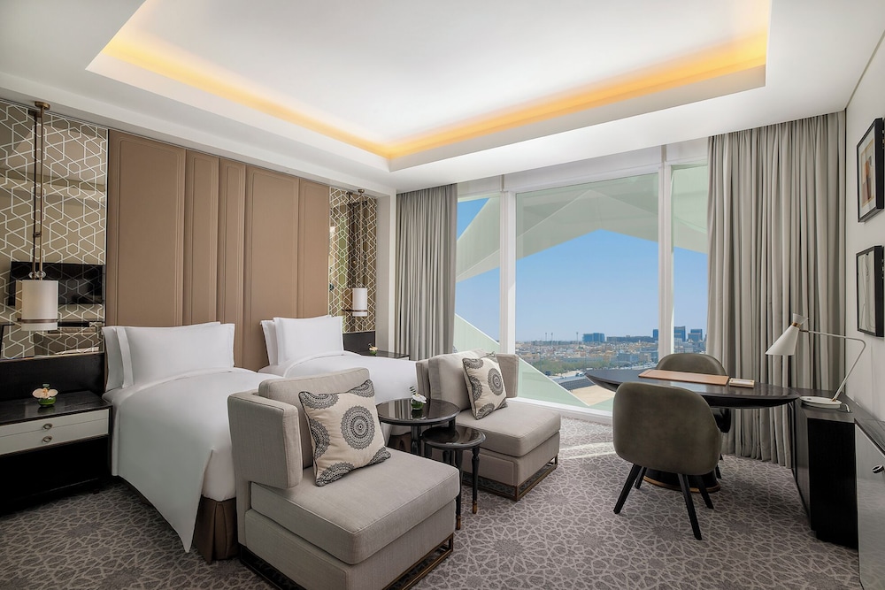 فندق ومركز مؤتمرات سوفيتيل الرياض(Sofitel Riyadh Hotel & Convention Centre) 18/49