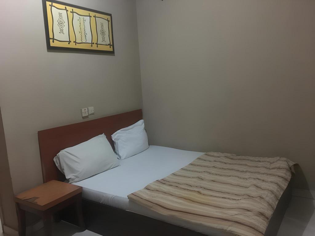 Villa Savoye Hotels And Resorts 5/10