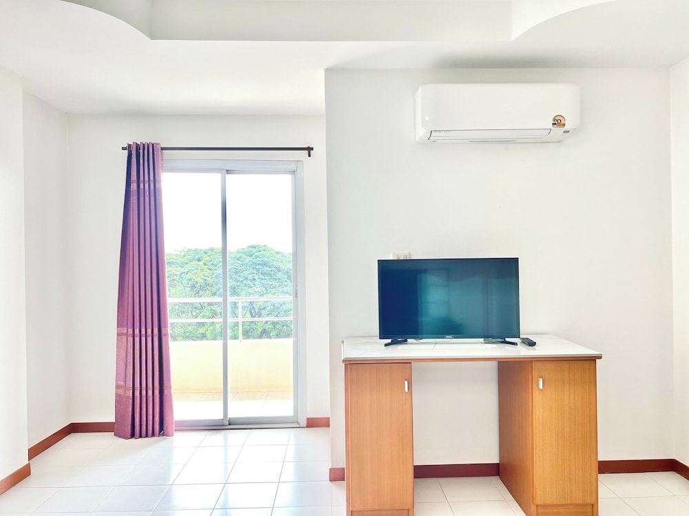 Bt Grand Condotel 52/64