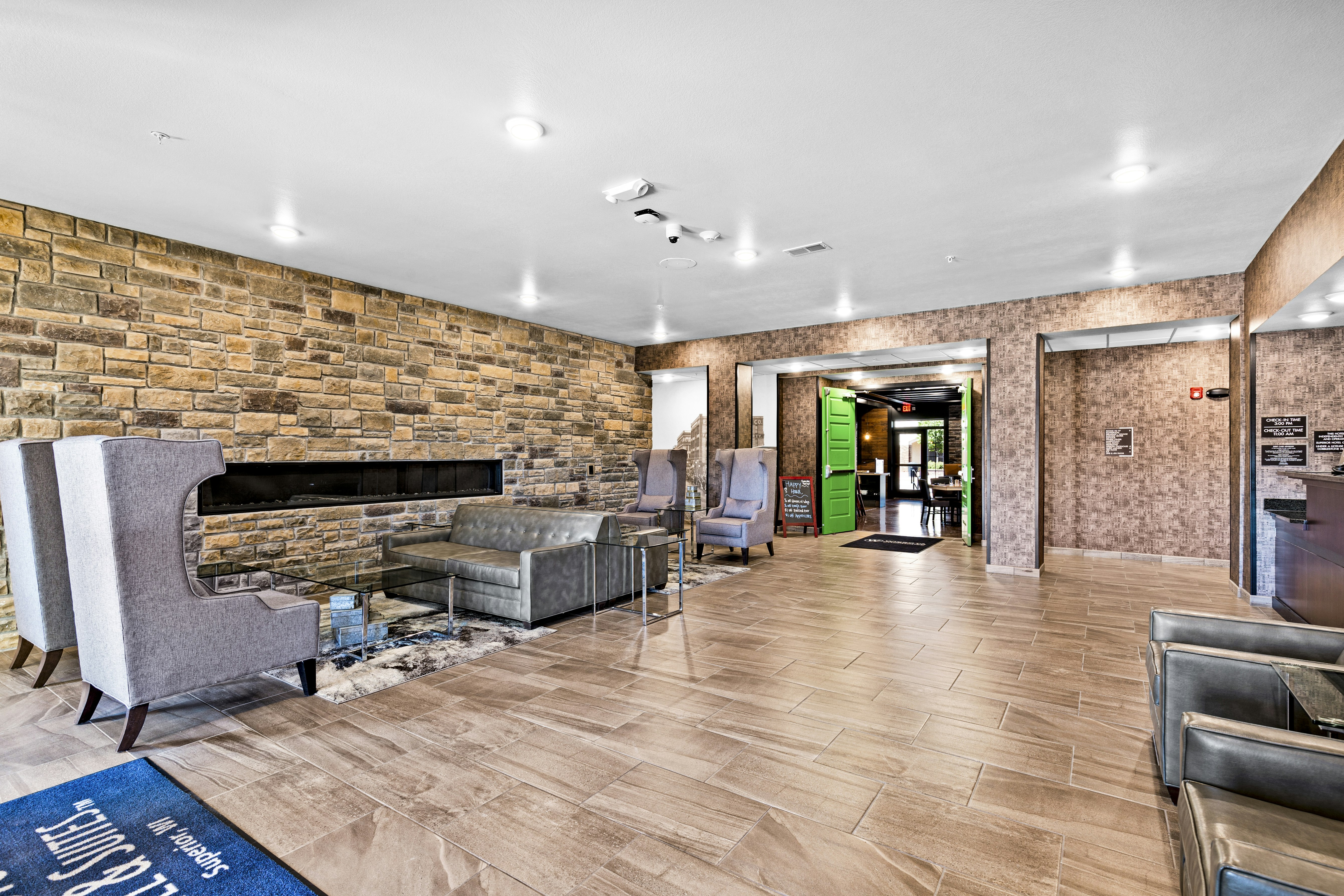 Cobblestone Hotel & Suites - Superior Duluth 5/50