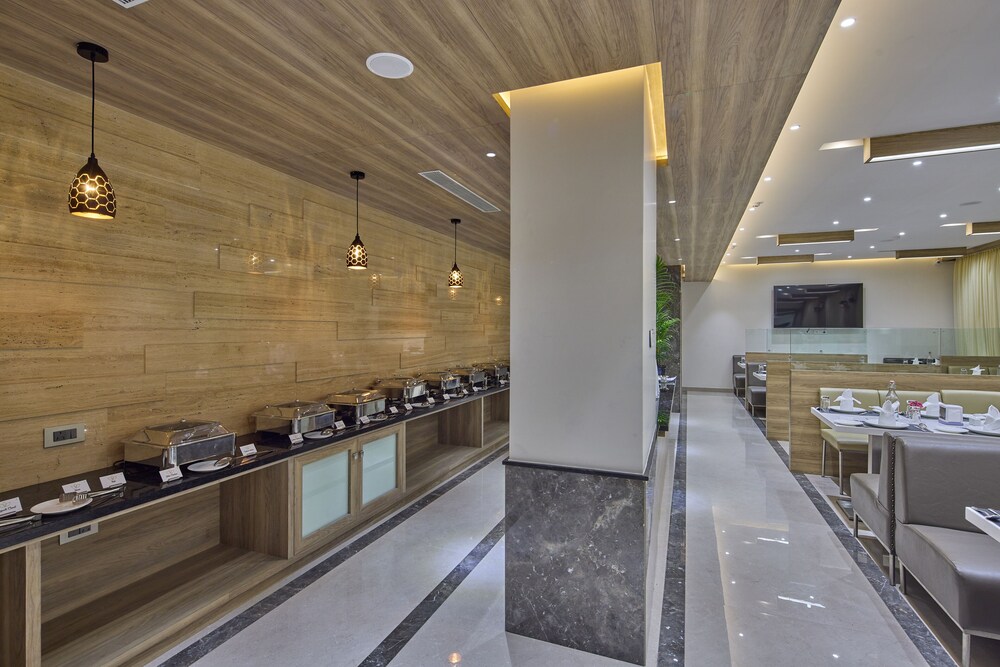 Grand Continent Hosur A Sarovar Portico Affiliate Hotel 6/47