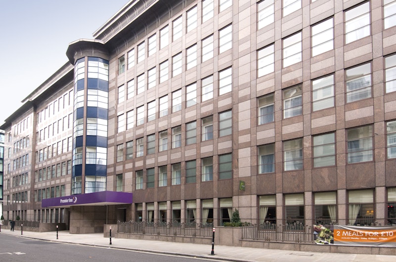 Premier Inn London Blackfriars in LONDON