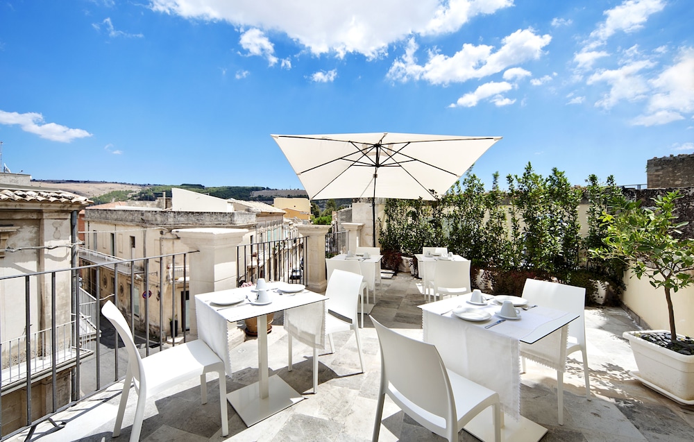 Epoca - Camere Con Stile 13/18