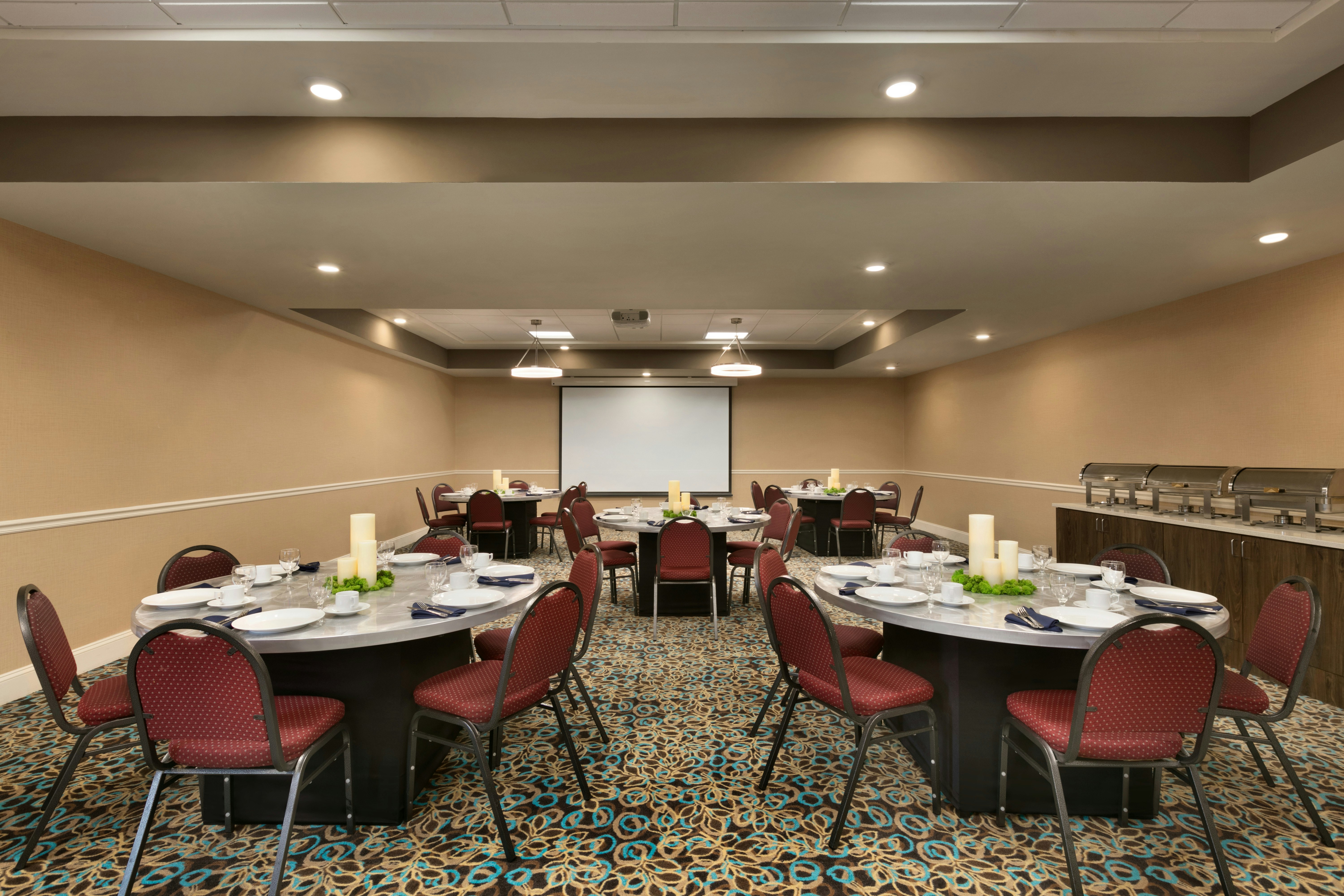Hilton Garden Inn Statesville 36/40