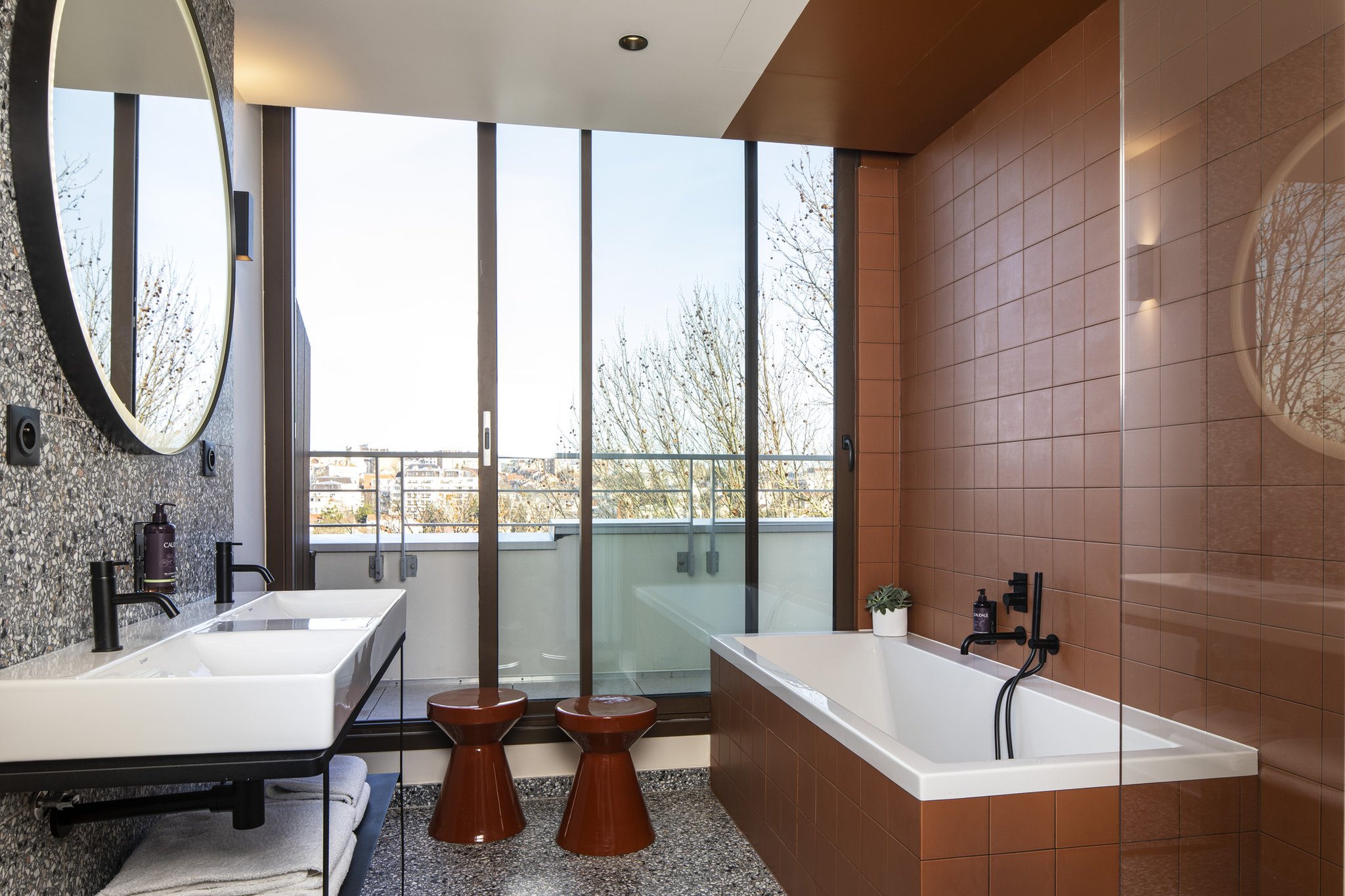 Hotel du Port 25/25