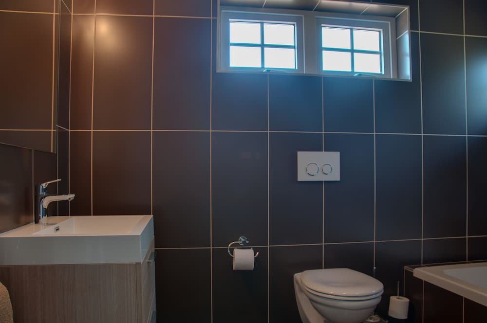 Ilanda Guest House 48/50