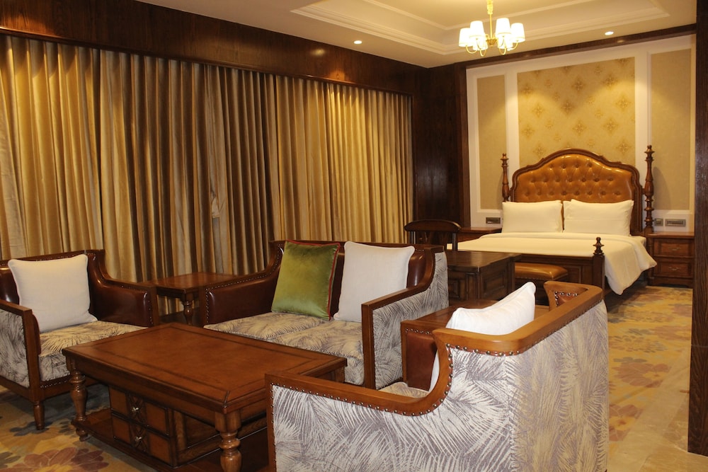 Lemon Tree Premier, Dwarka 33/50