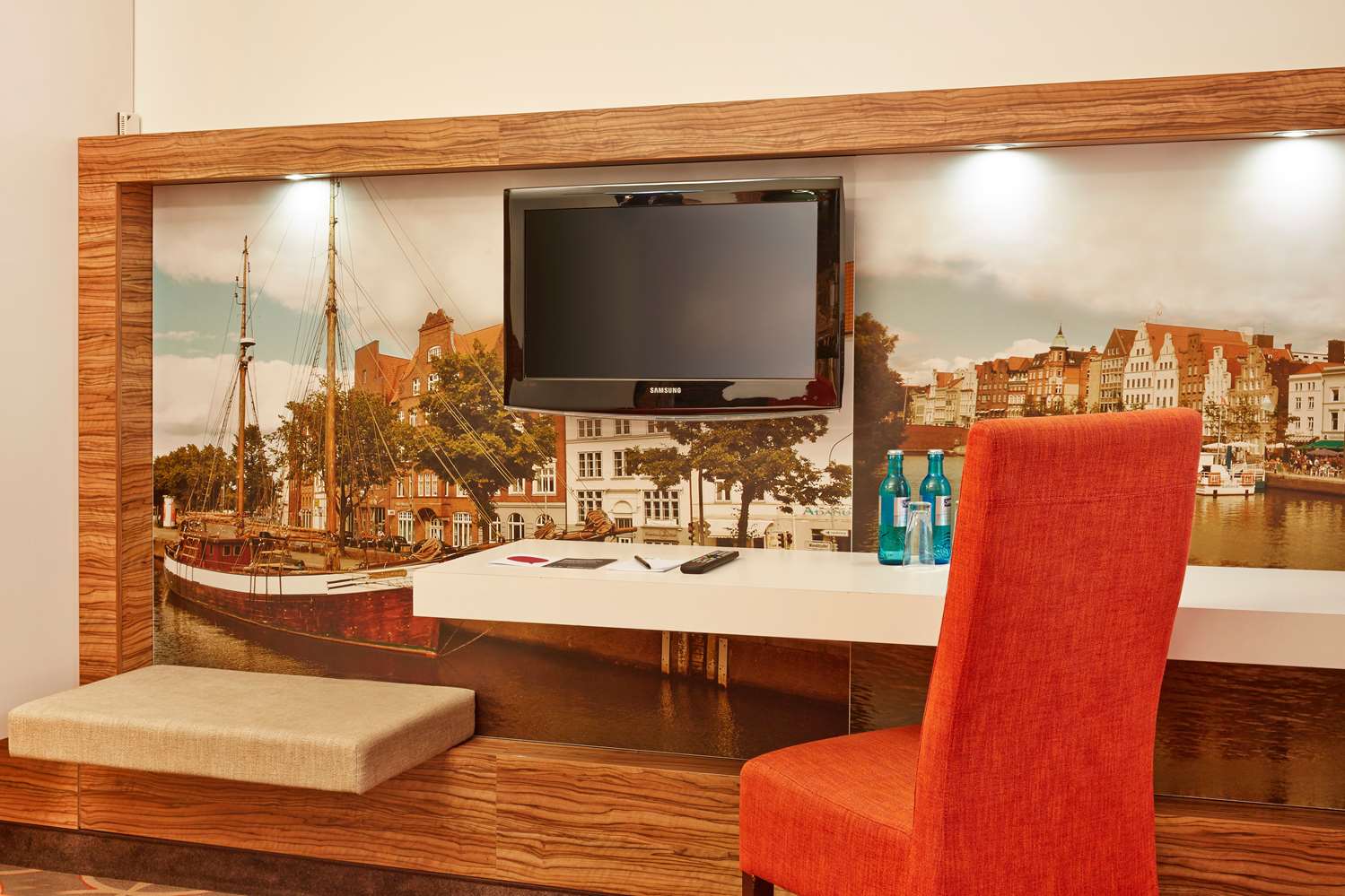 H+ HOTEL LUBECK 44/50