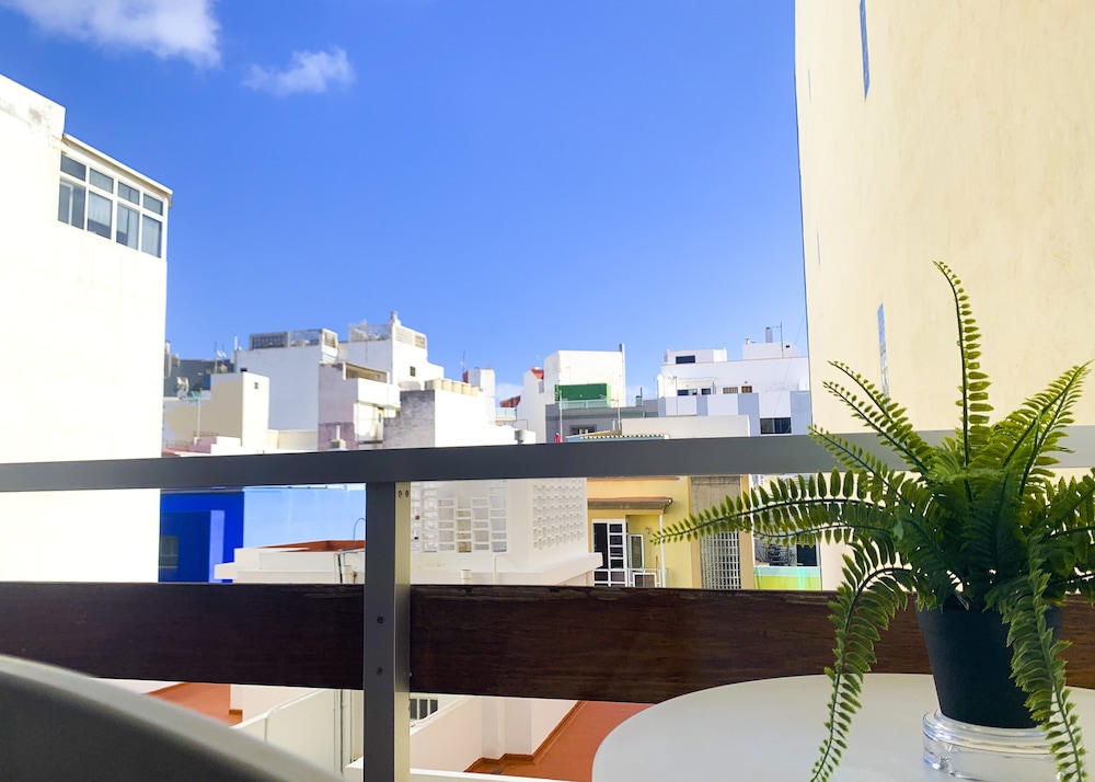 Brisamar Canteras Apartments 40/93