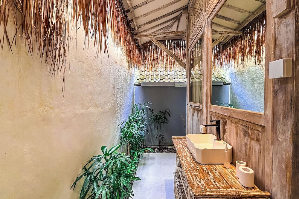 Villa Alisha Pererenan Canggu by ZUZU 43/56