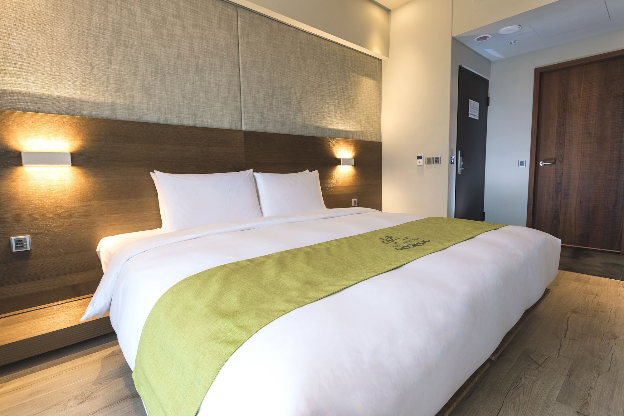 STANDARD, DOUBLE BED, OCEAN VIEW