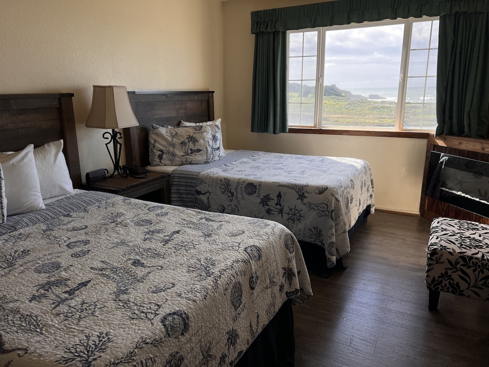 Gualala Country Inn 10/45