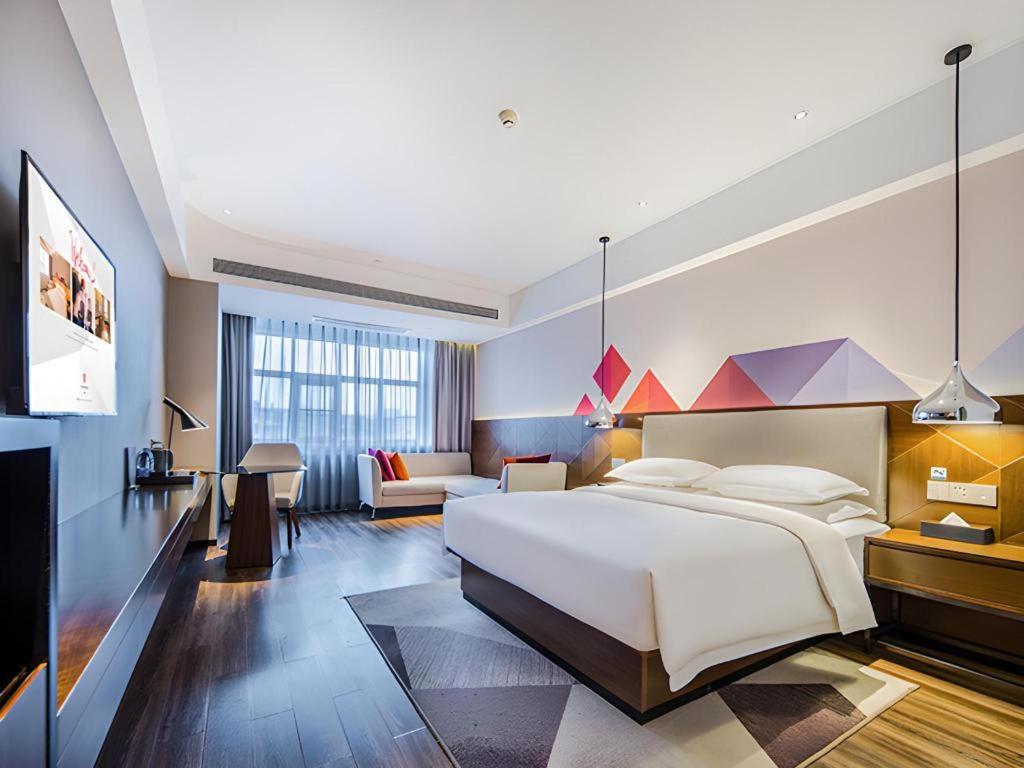 Borrman Hotel Nanning Railway Station 16/50