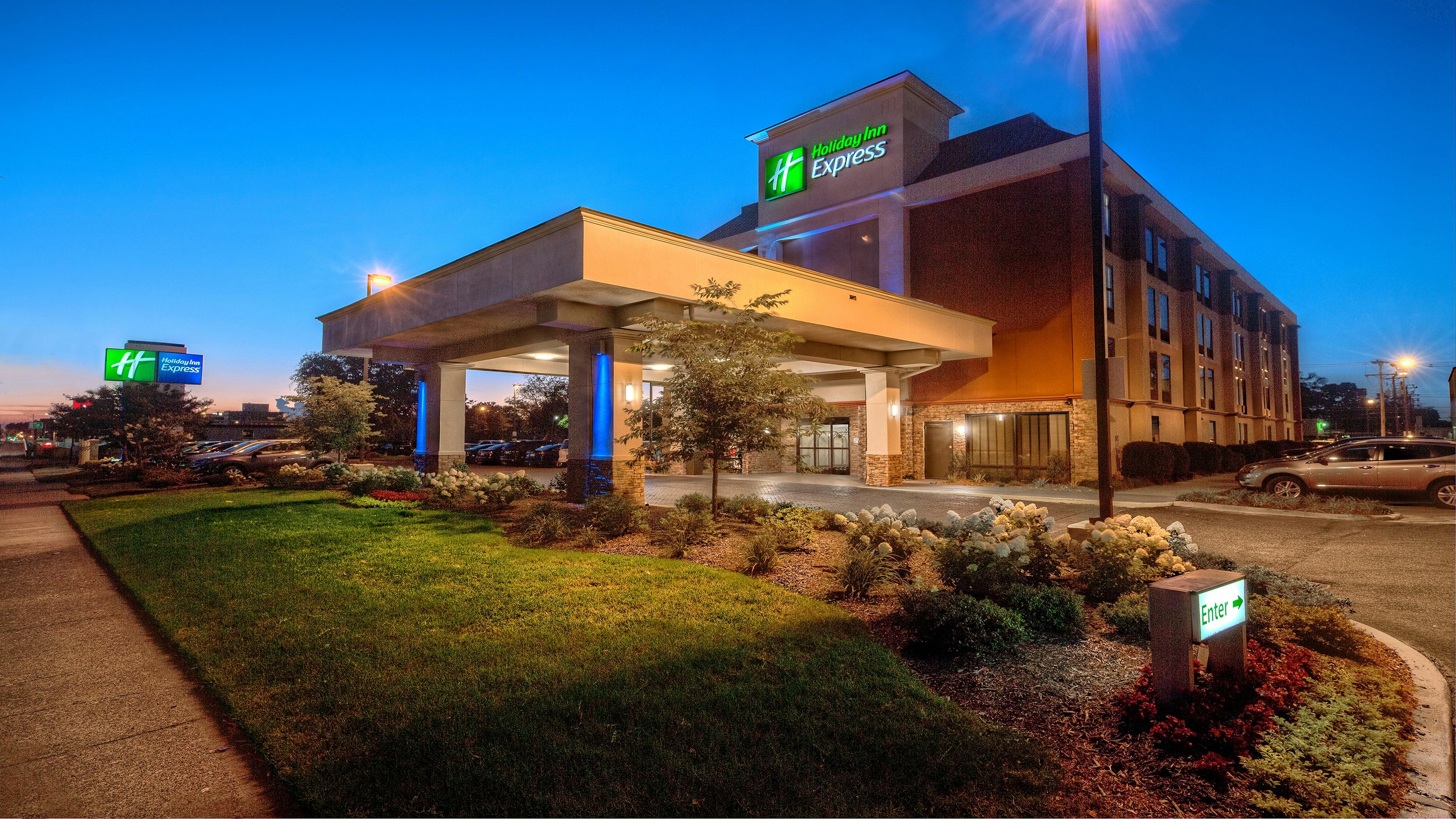 Holiday Inn Express Memphis Medical Center Midtown 60/61