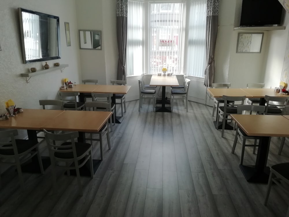 Trianon Guest House 21/30