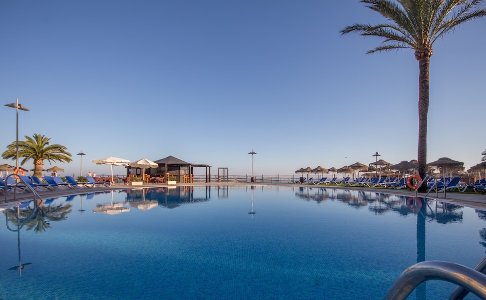 Gran Hotel Costa del Sol 52/65