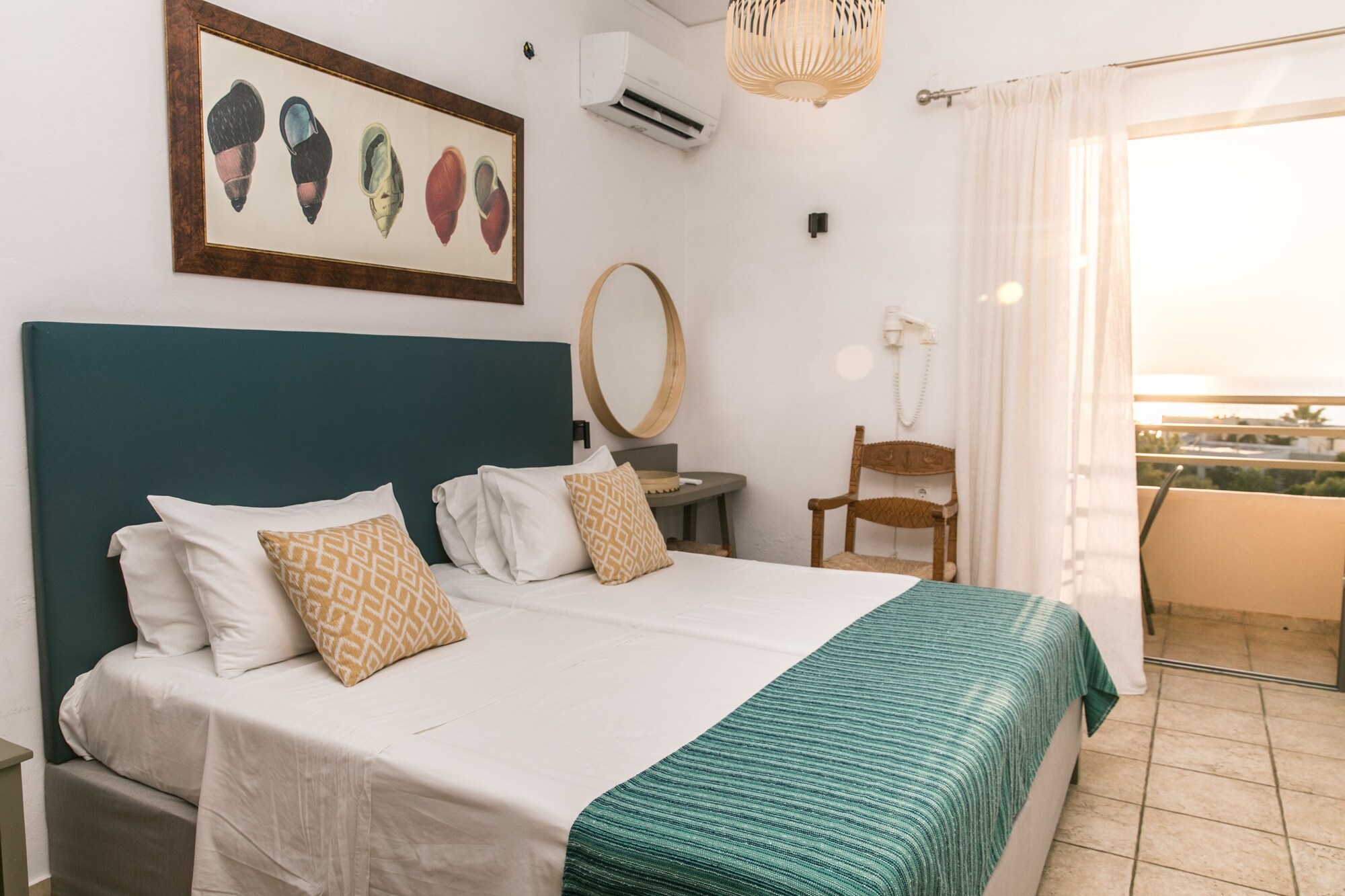 ROOM, DOUBLE OR TWIN BED, SEA VIEW