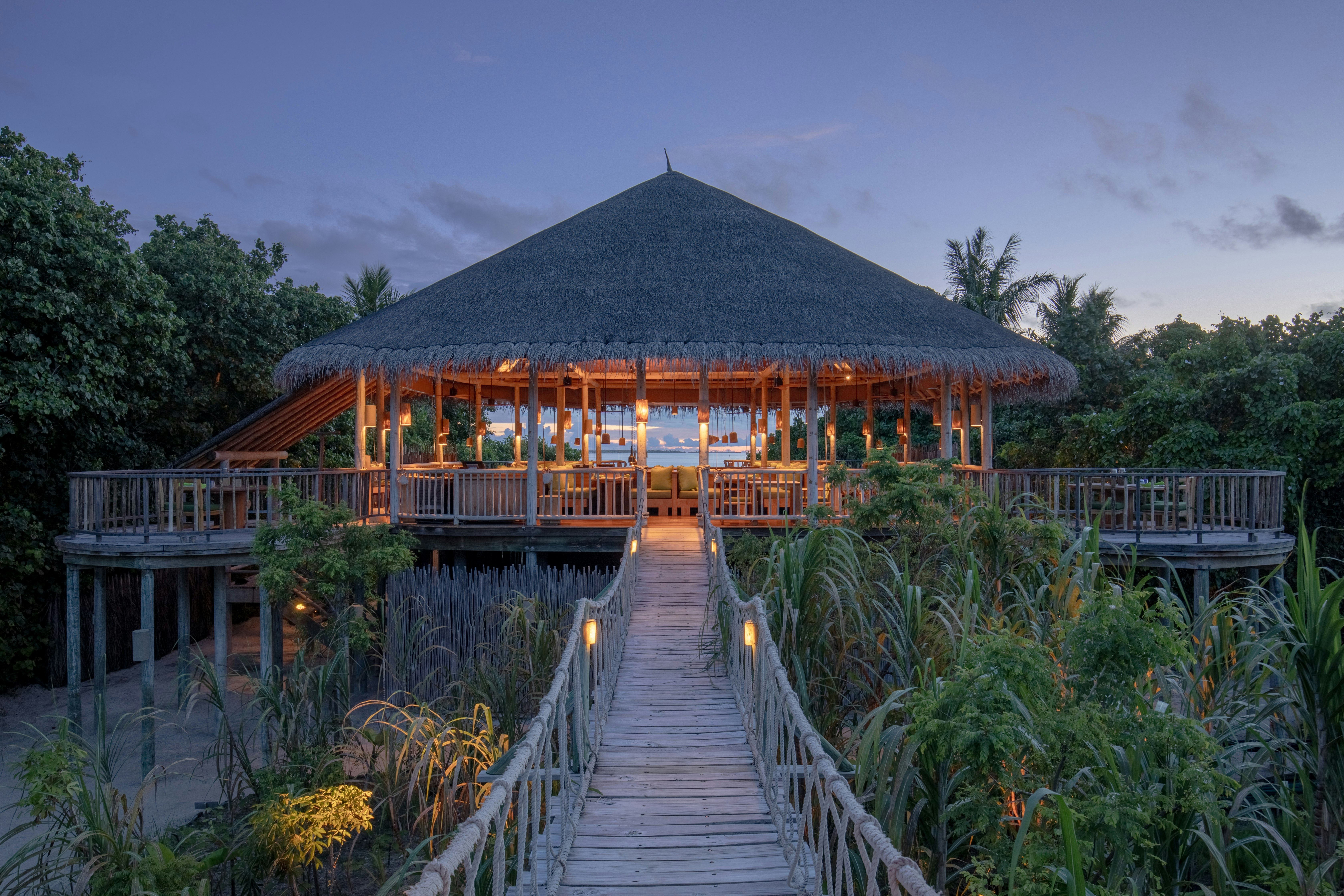 Six Senses Laamu 3/64