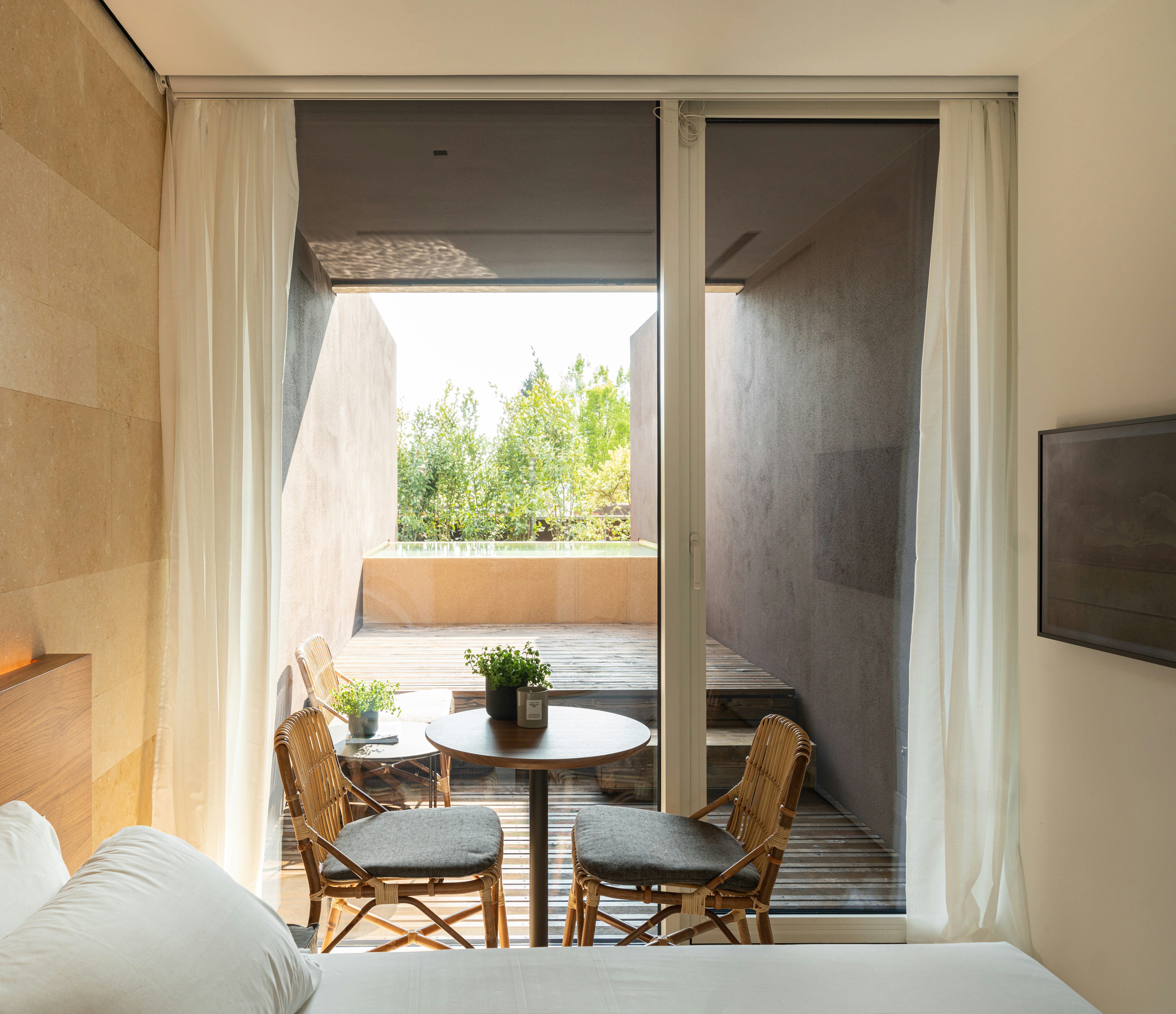 C-HOTEL AND SPA 13/25