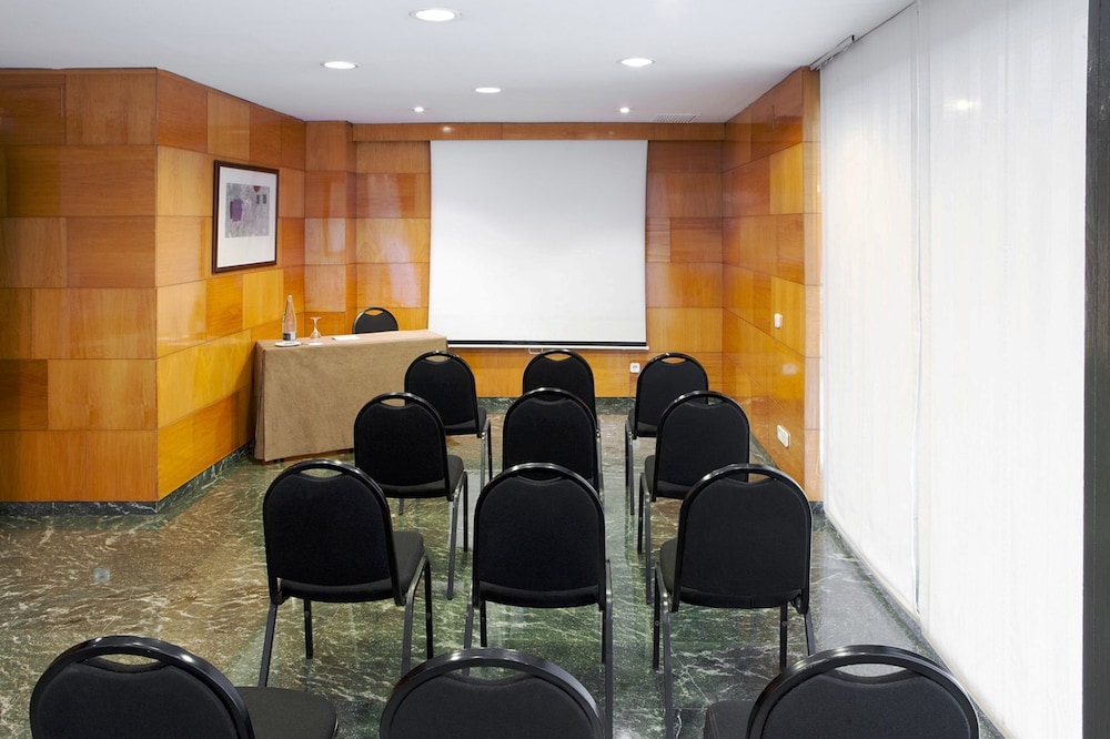 Nh Barcelona Entenza Hotel 39/47