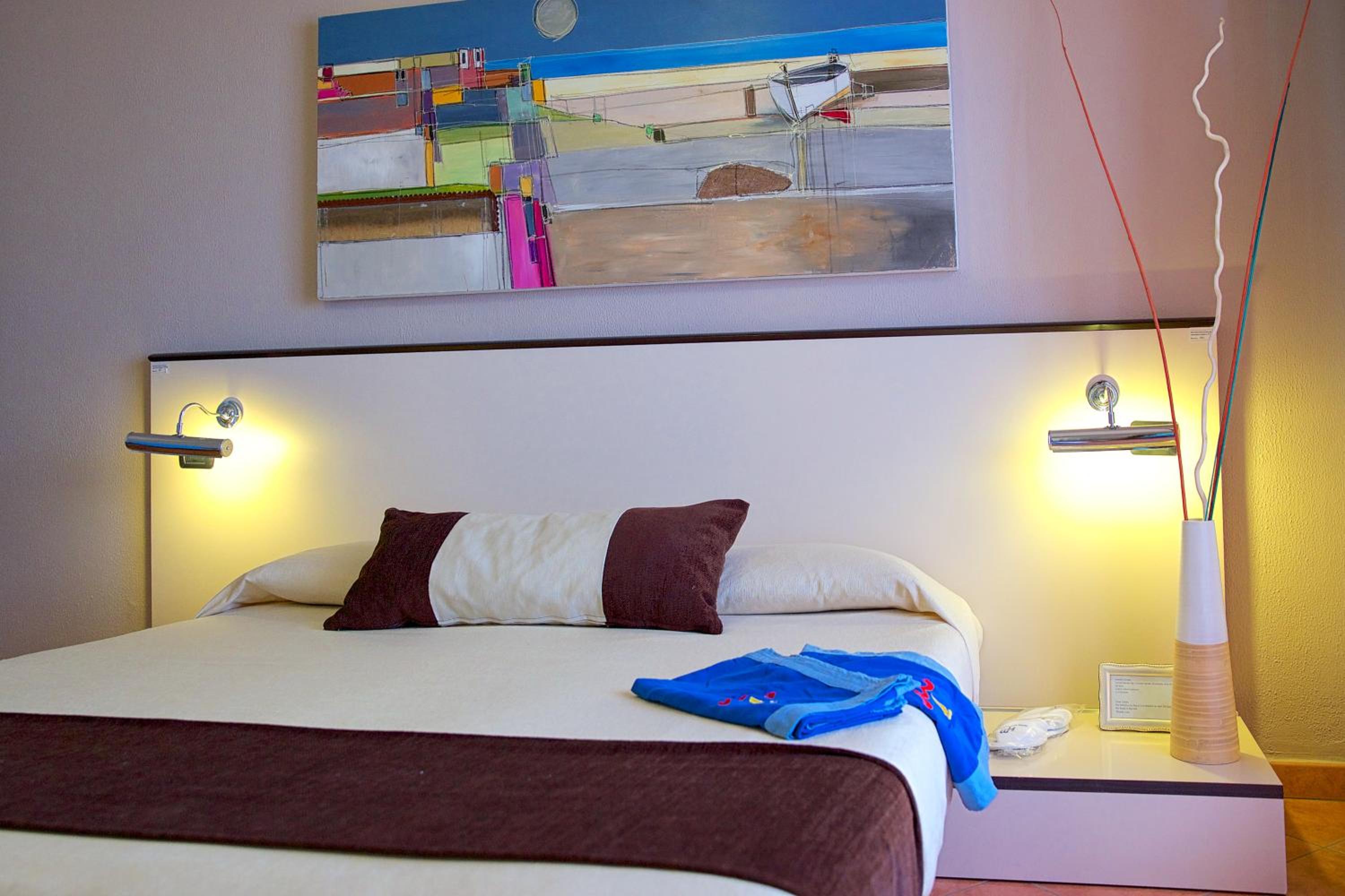 غرفة بسرير مزدوج بإطلالة على البحر، Hotel Mediterraneo Mhm 2/8