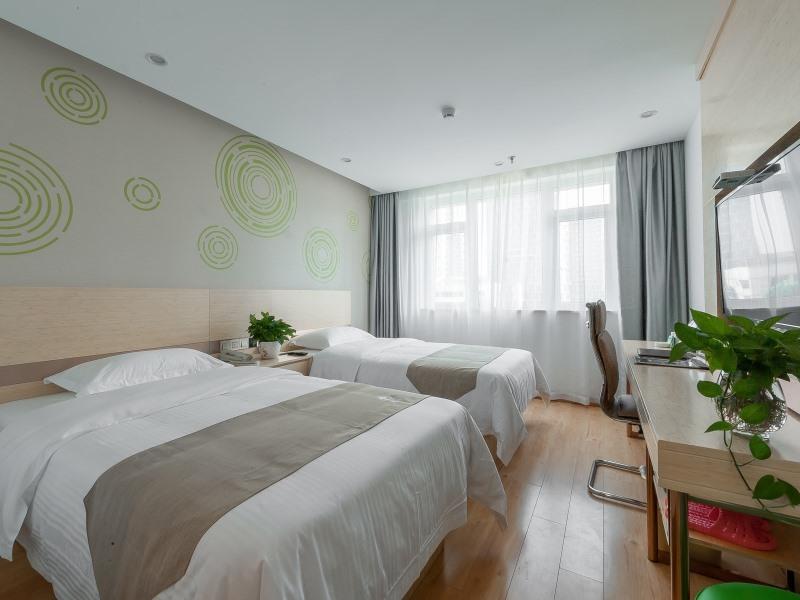GreenTree Inn Wuhu Eshan Road University City 22/31