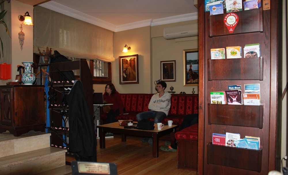 HOTEL SULTAN HILL 15/27