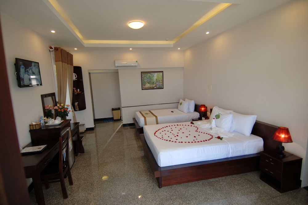 Saigon Emerald Resort 34/72