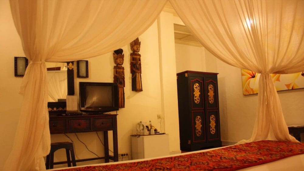 Puri Cendana Resort 35/72