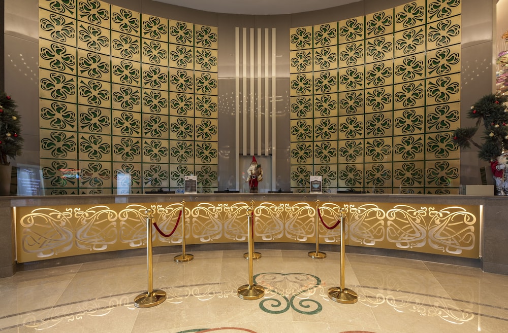 Concorde Tower Hotel and Casino 7/50