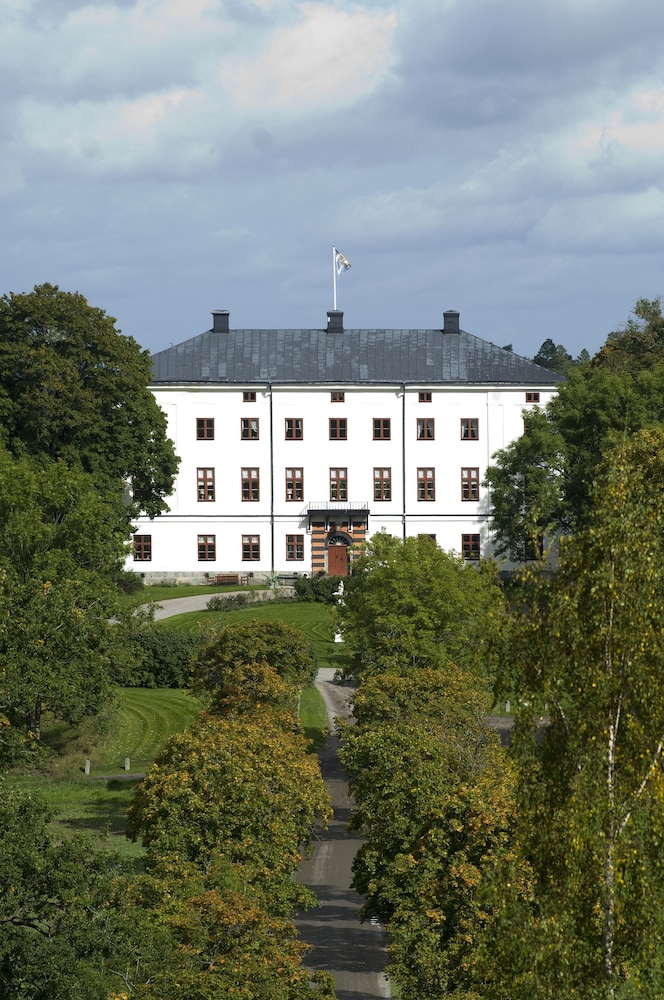 Husby Säteri 2/55