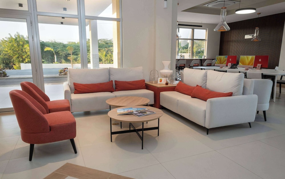 Super 8 by Wyndham Manzanillo 25/50
