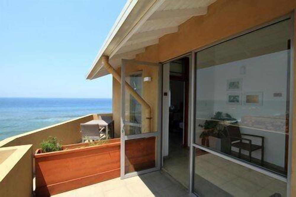 The Ocean Front 13/24