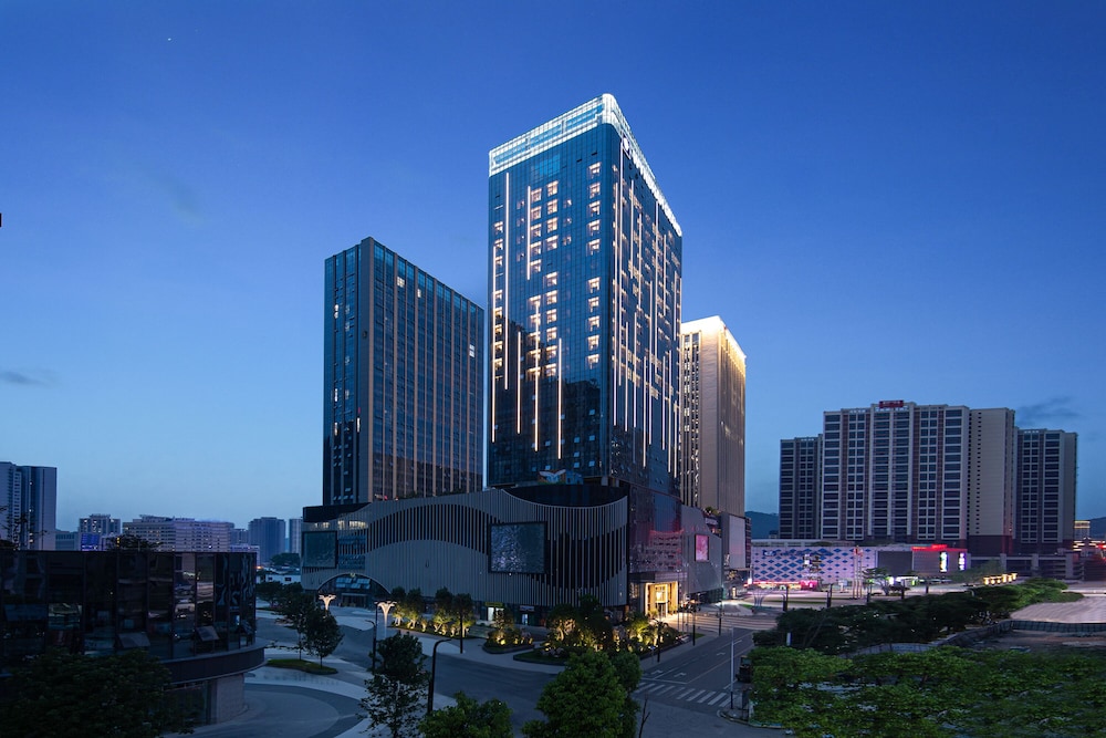 Wyndham Grand Tongren Downtown Hotel 2/56