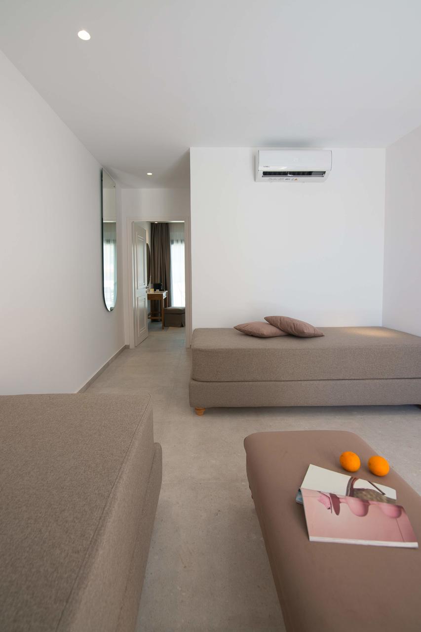 Nami Hotel & Suites 135/156