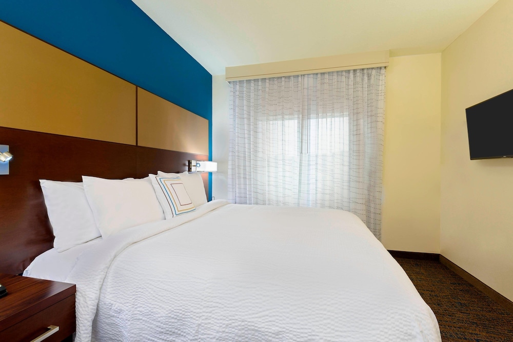 Residence Inn Fort Myers at I-75 and Gulf Coast Town Center 12/53