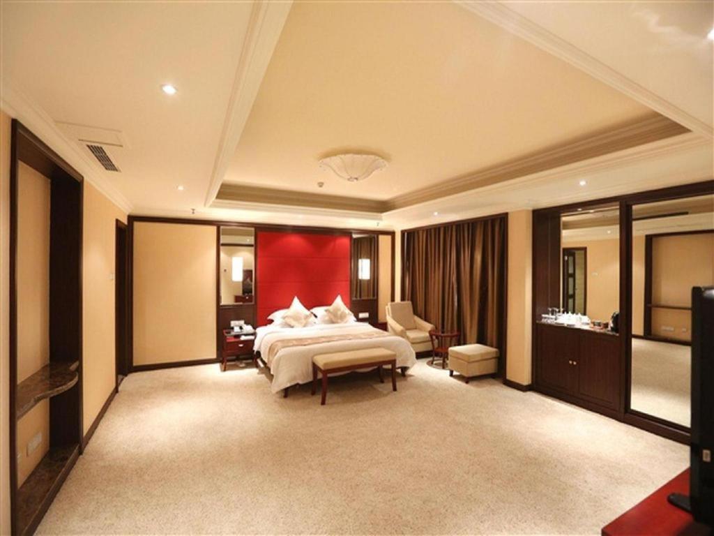Qingdao Kuaitong International Hotel 10/43