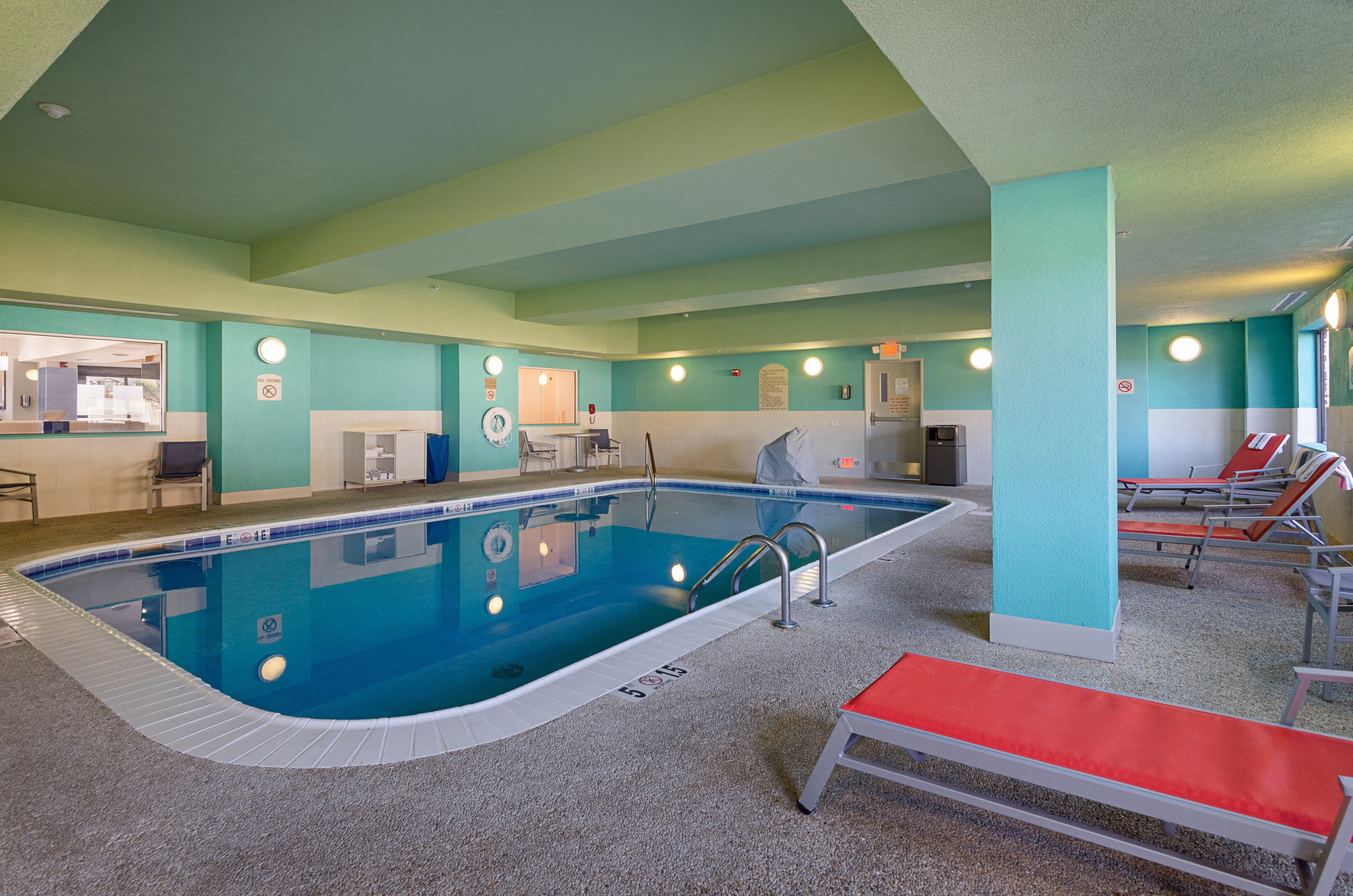 Holiday Inn Express Hotel And Suites Weston 31/54